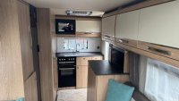 AUTO-TRAIL TRACKER EKS